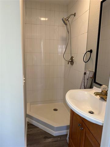 Building Photo - 6845 Inwood Dr