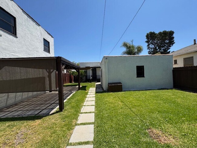 Building Photo - Classic Spanish Revival in California Heig...