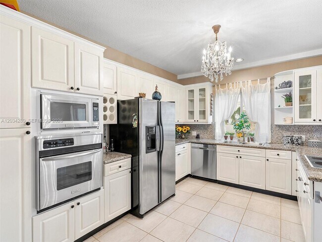 Building Photo - 21399 Marina Cove Cir
