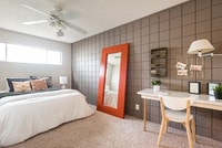 Building Photo - Casa Del Rio Apartments