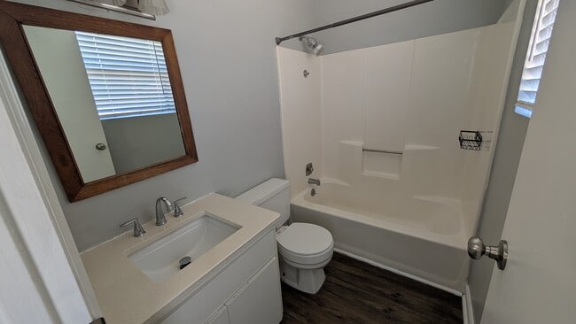 Building Photo - 335 Timberidge Dr