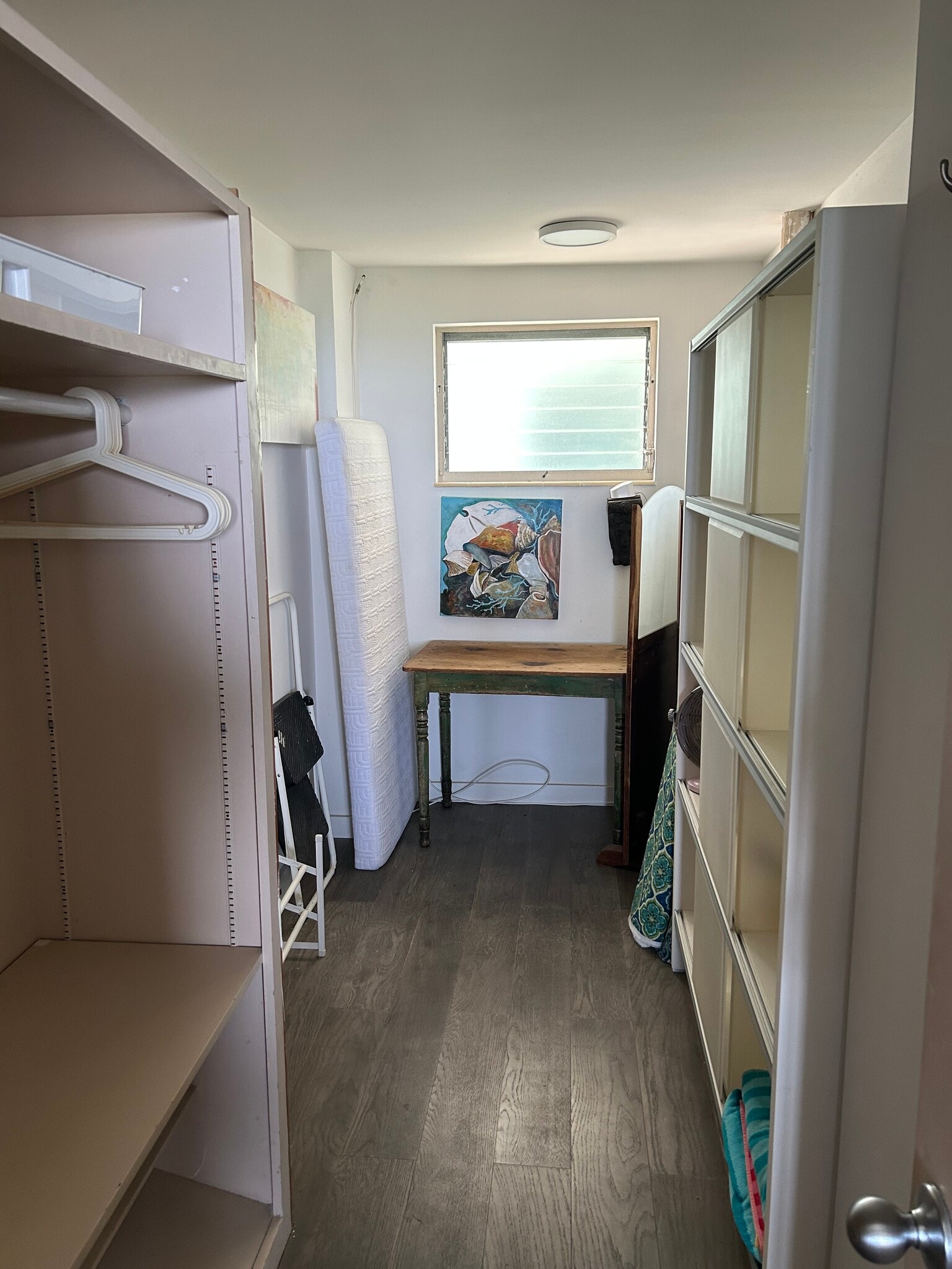 Walk-in closet - 2840 N Ocean Blvd