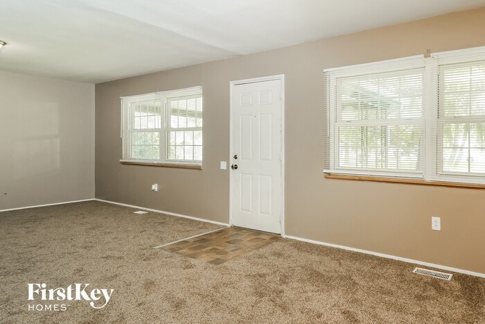 Building Photo - 665 Pimlico Dr