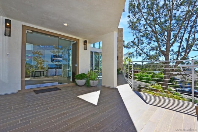 Building Photo - 13721 Pine Needles Dr