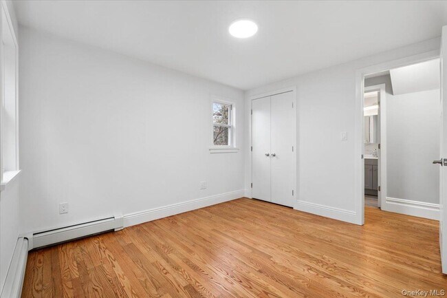 Building Photo - 66 Secor Rd