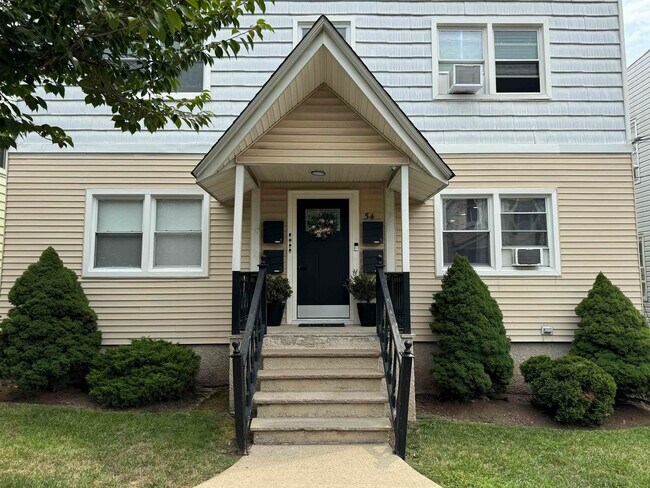 Building Photo - 54 Mt Prospect Ave