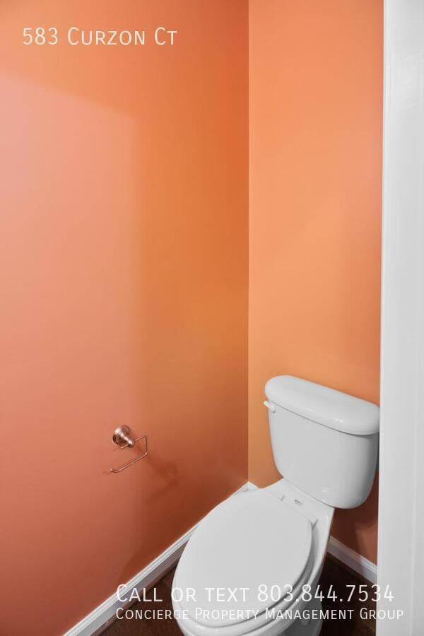 Building Photo - 583 Curzon Court