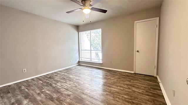 Building Photo - 3045 Park Ln