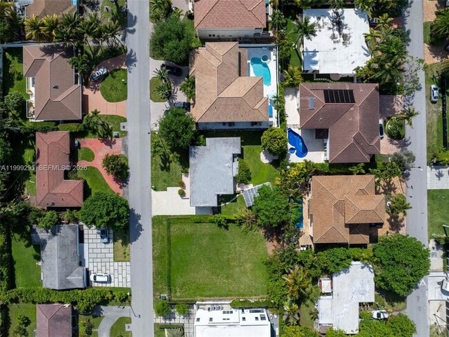 Building Photo - 261 188th St