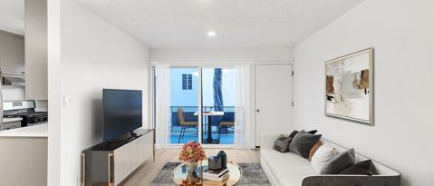 Building Photo - 4711 Beverly Blvd