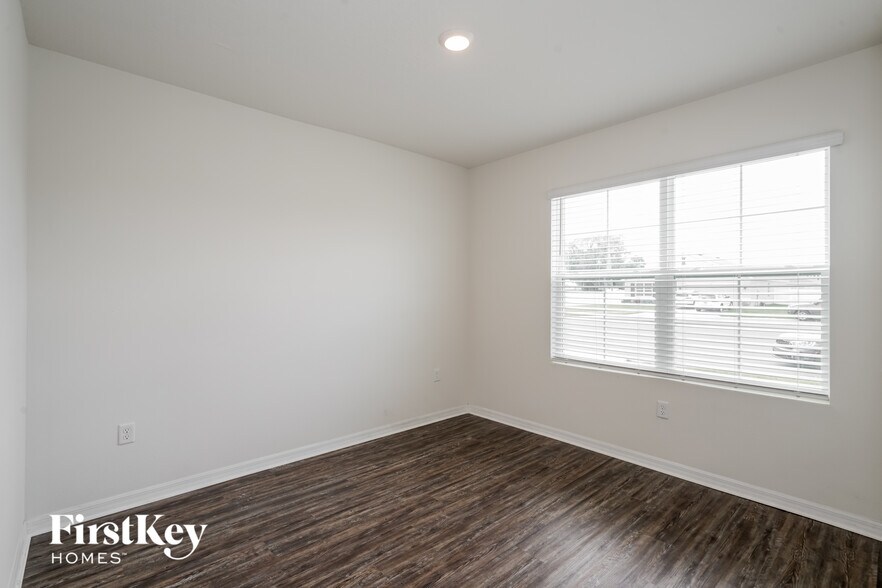 Building Photo - 3008 Blakert Ct