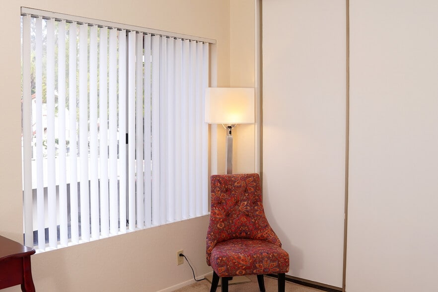 Building Photo - 4095 Rosenda Ct