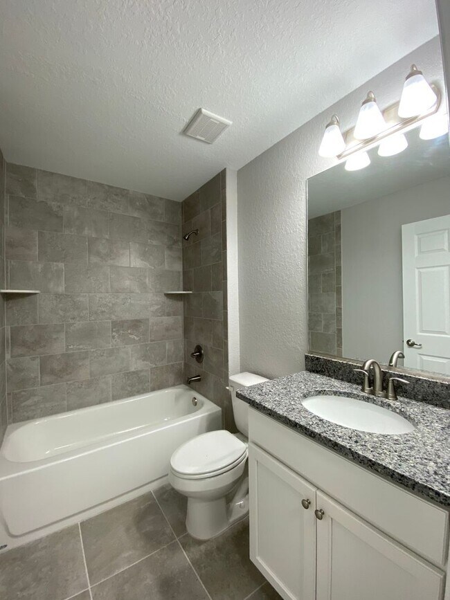Building Photo - 14780 SW 27 Ct Rd