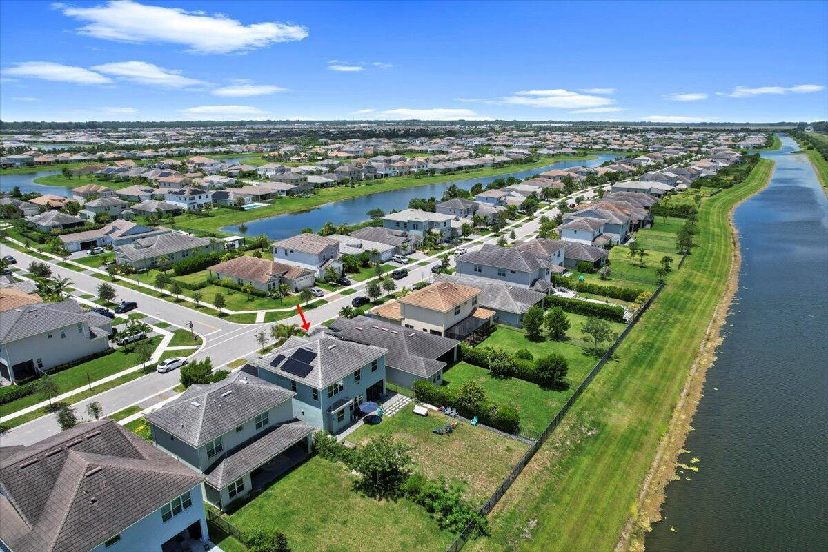 Building Photo - 15406 Goldfinch Cir