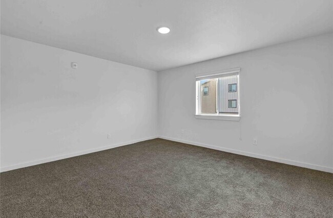 Building Photo - 12603 Telge Rd