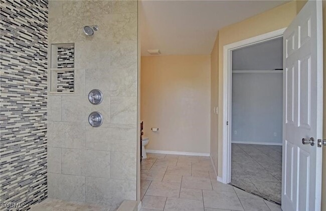 Building Photo - 1729 NE 21st St