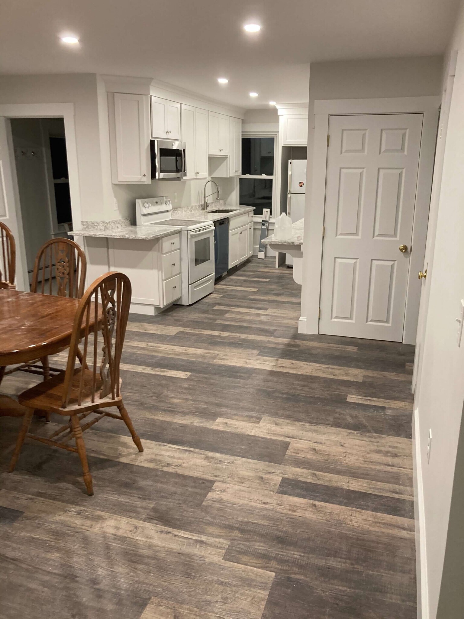 Building Photo - 629 Wood St