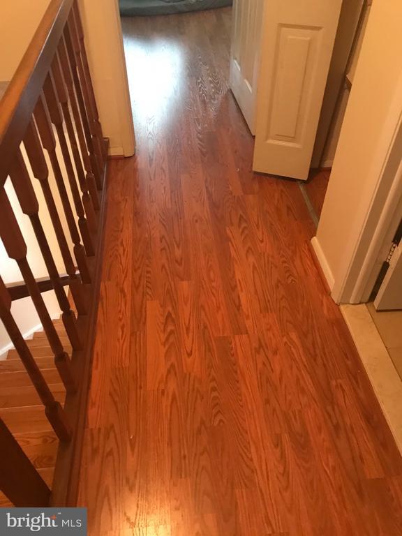 Building Photo - 8320 Brookvale Ct