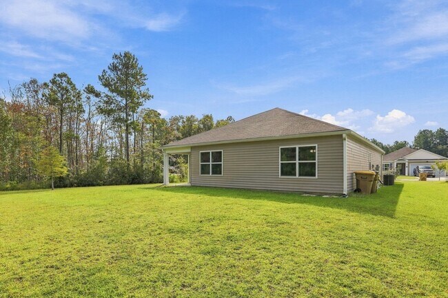 Building Photo - 100 Cotton Bluff Ct