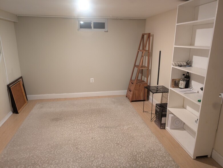 Building Photo - 4217 Ivy Glen Rd