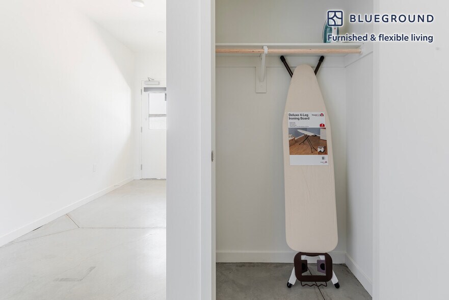 Building Photo - 1501 Buena Vista Ave