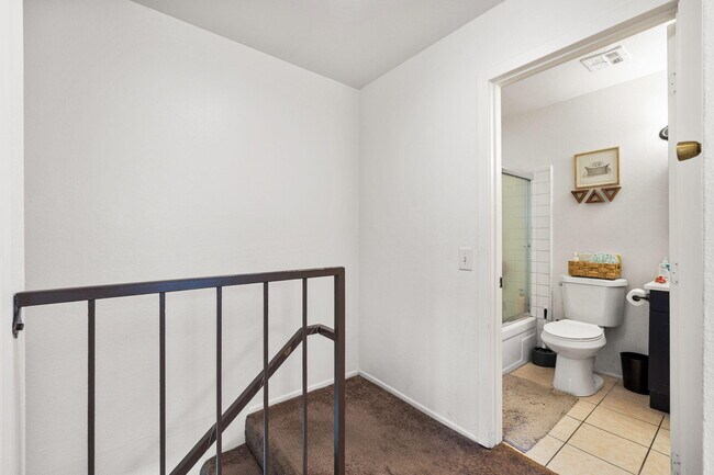 Building Photo - 72632 Raven Rd