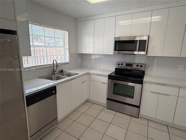 Building Photo - 13495 SW 62nd St