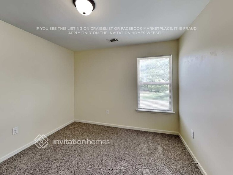 Building Photo - 999 Rock Hill Pkwy