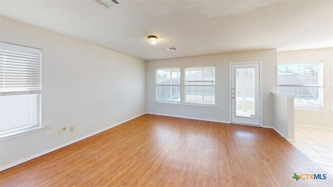 Building Photo - 5406 Donegal Bay Ct