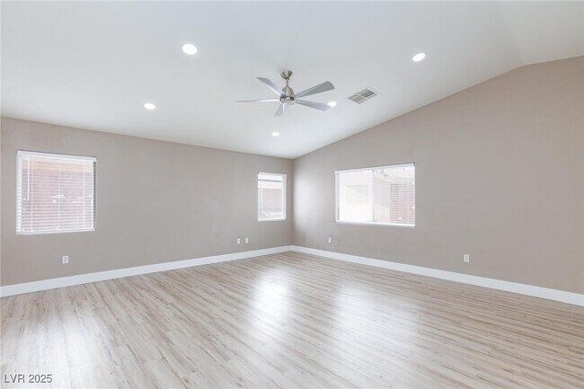 Building Photo - 6813 Baby Jade Ct