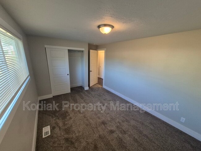 Building Photo - 2402 W 5950 S