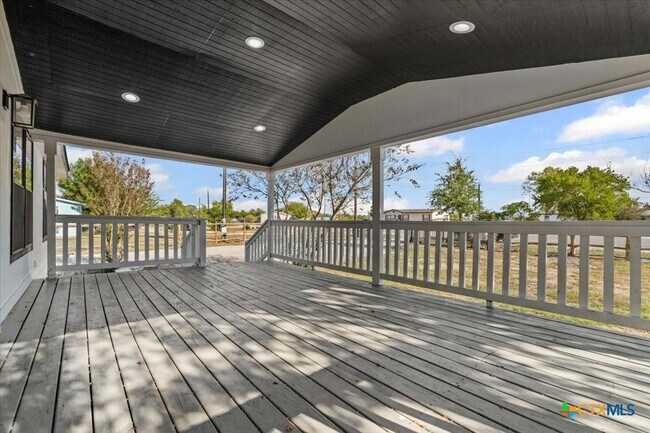 Building Photo - 180 Dunlap Cir