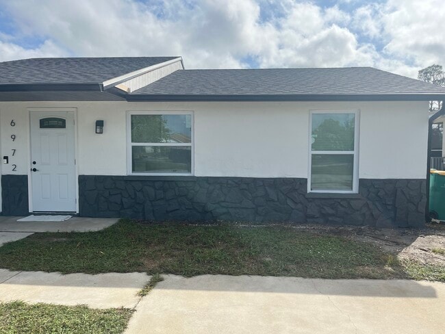 Primary Photo - Sea Mist Casitas LLC