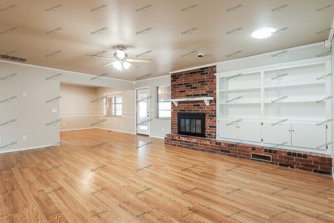 Building Photo - 2201 NW 46th St