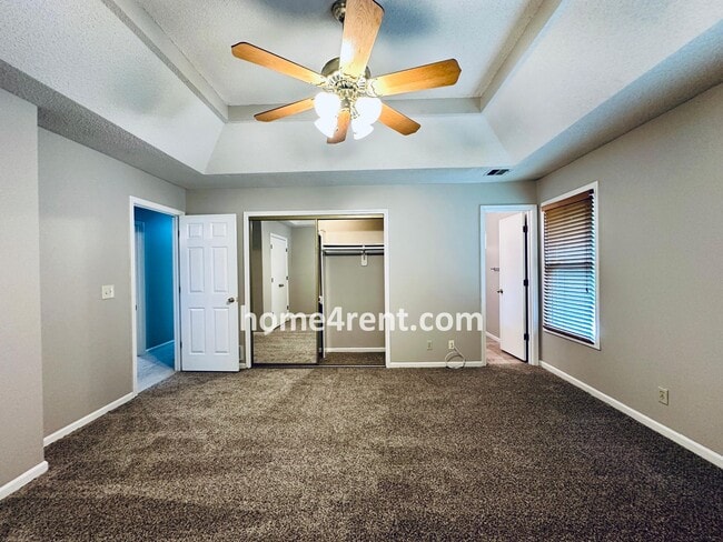 Building Photo - Blue Valley Schools w/ Hardwood Floors and...
