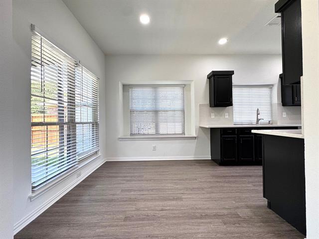 Building Photo - 6713 Fairfield Dr