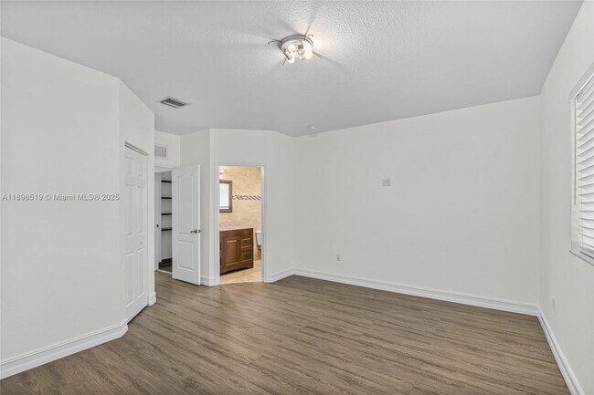 Building Photo - 21455 SW 86th Pl