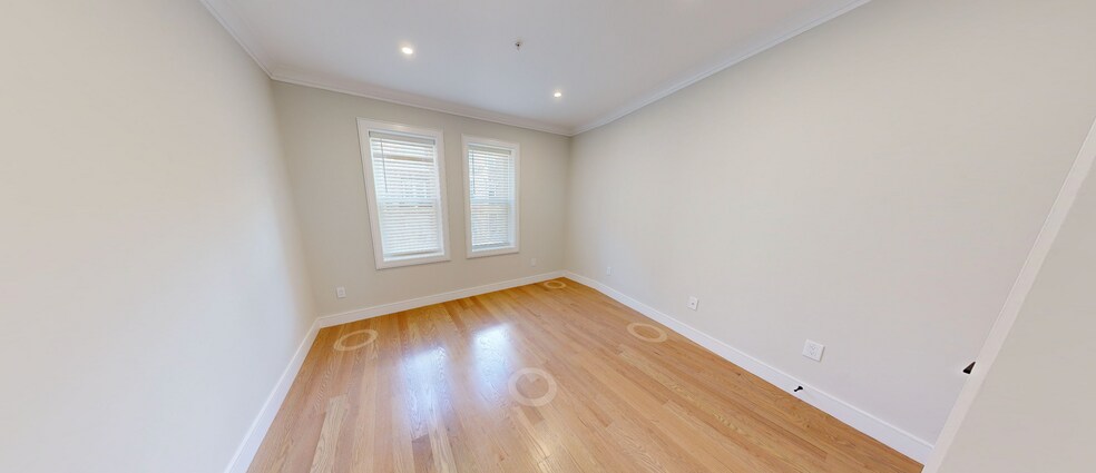 Building Photo - 165 Allston St