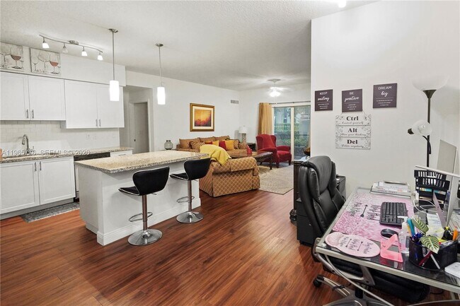 Building Photo - 11250 SW 44th St