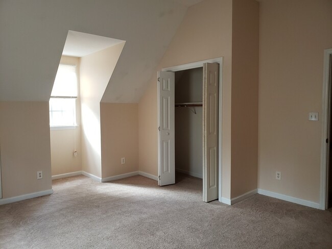 Building Photo - Great 3BD/2BA Durham home with easy access...