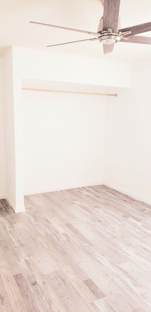 Building Photo - 6424 Mountain View St