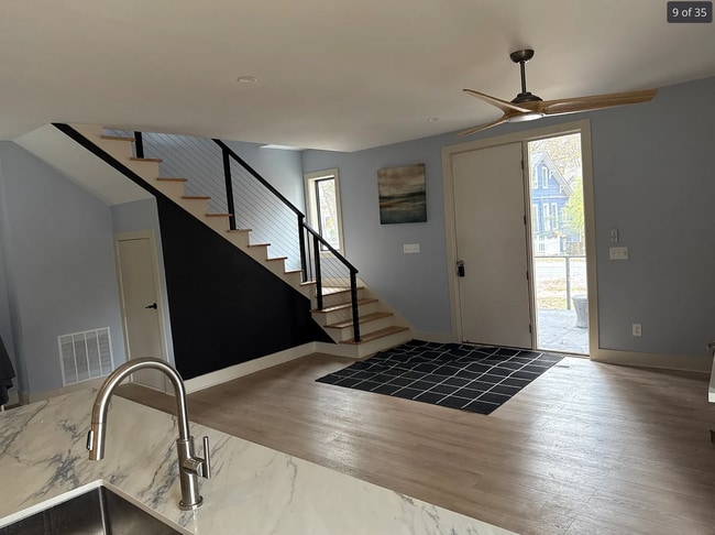 Building Photo - 1073 Hemphill Ave NW