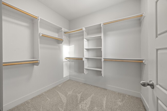 Building Photo - 2063 S Florida Way