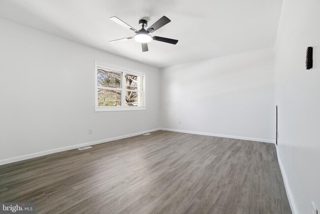 Building Photo - 28 Melwood Ct