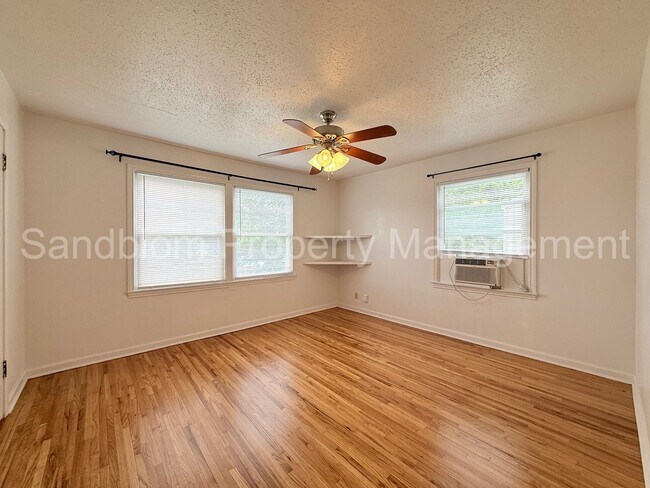 Building Photo - For Lease | Brookside | Available Now!