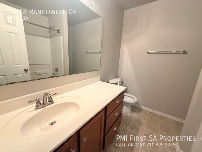 Building Photo - 11818 Ranchwell Cove