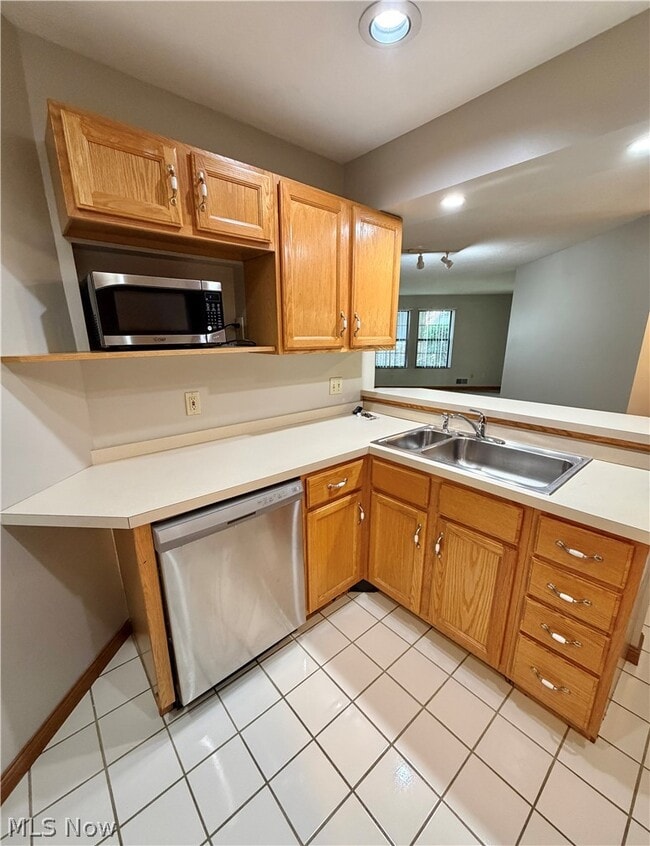 Building Photo - 4046 St Andrews Ct
