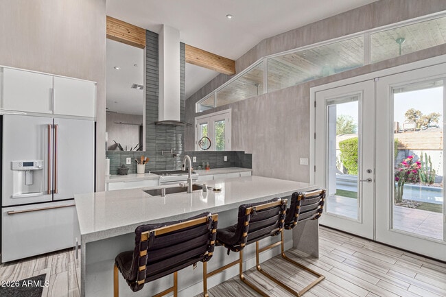 Building Photo - 8302 E Heatherbrae Ave