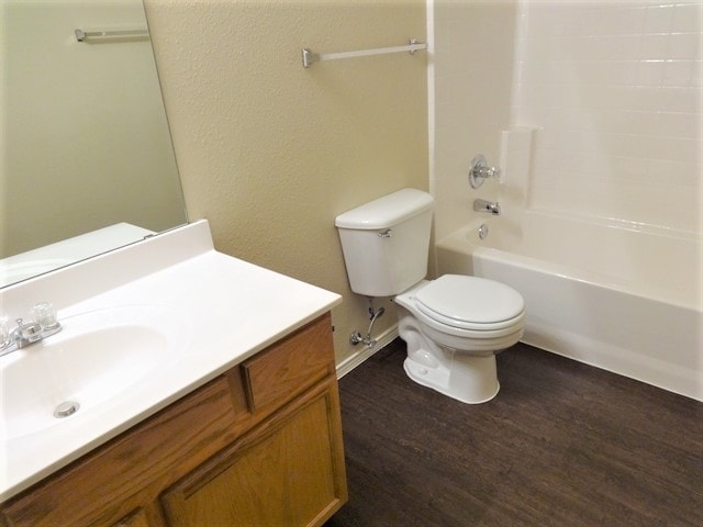 Building Photo - 210 Trees Dr