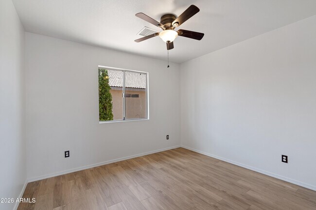 Building Photo - 902 Monte Vista Ave